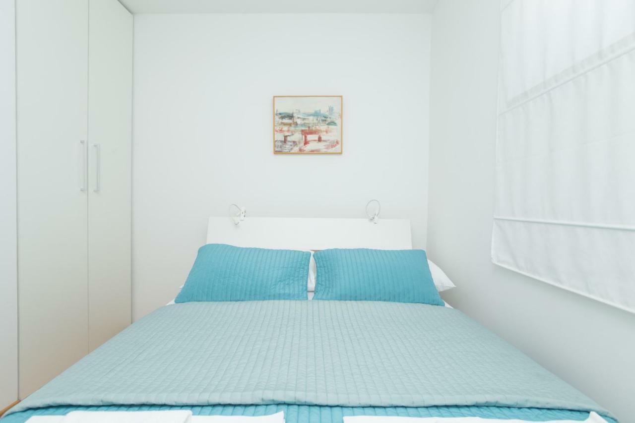 Alpeza Apartments Bol Kamer foto